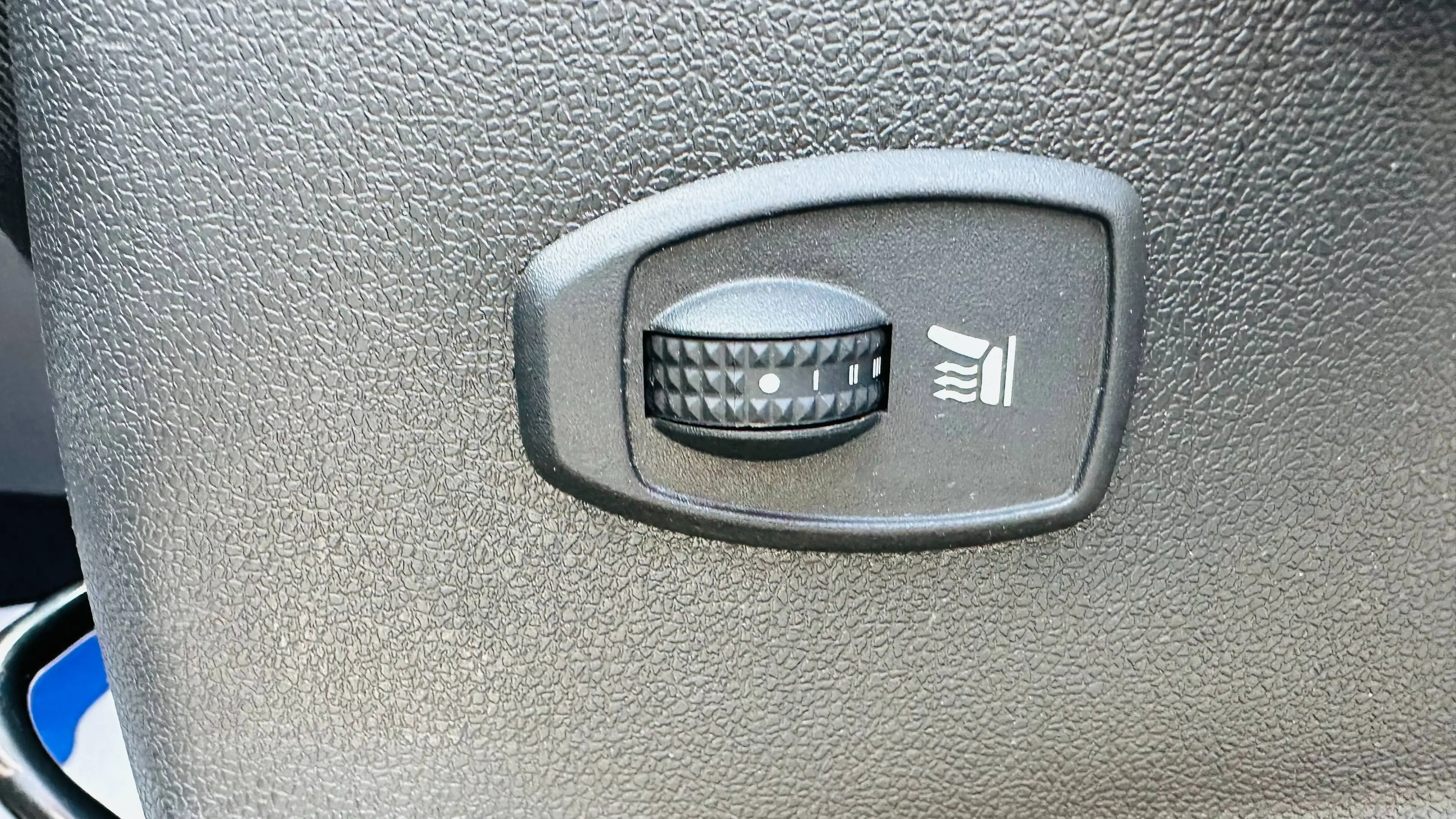 Renault Scenic Grand BOSE Edition ERSTE HAND 51800 KM CAMERA KLIMAAUTOMATIK ALU EPH SH NAVI T.LEDER TÜV NEU — photo 14