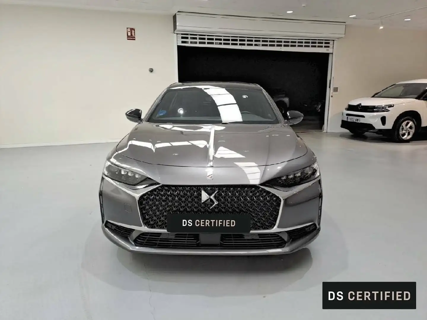 DS Automobiles DS 9 E-TENSE 250 RIVOLI + Grey - 2