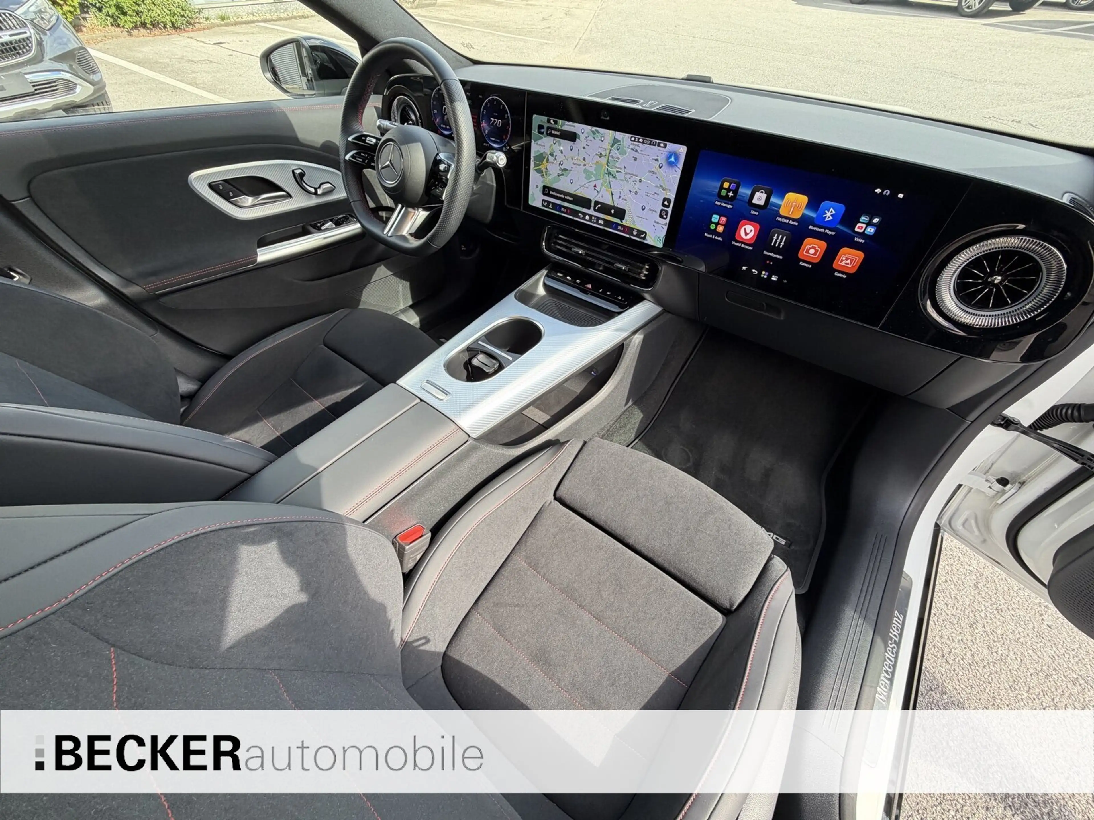 Mercedes-Benz CLA 220 CLA 220 4MATIC AMG LINE  Navi/Pano.-Dach/Distronic — photo 12