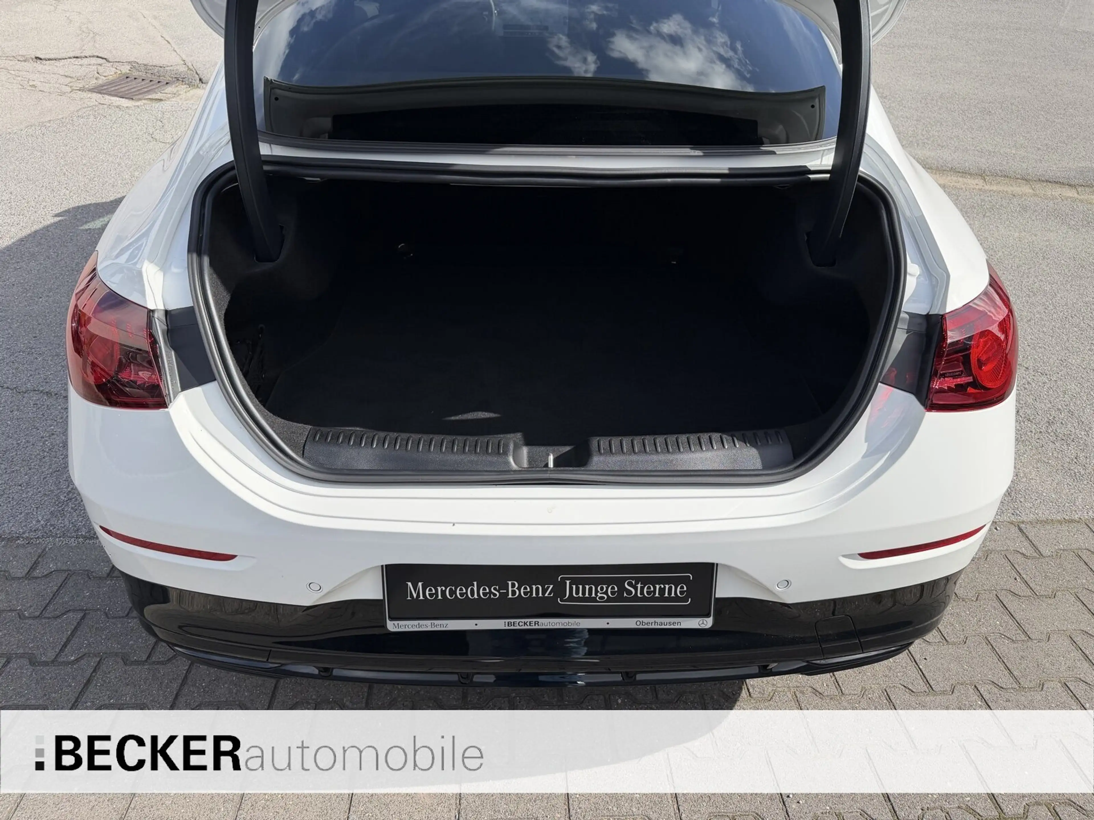 Mercedes-Benz CLA 220 CLA 220 4MATIC AMG LINE  Navi/Pano.-Dach/Distronic — photo 14