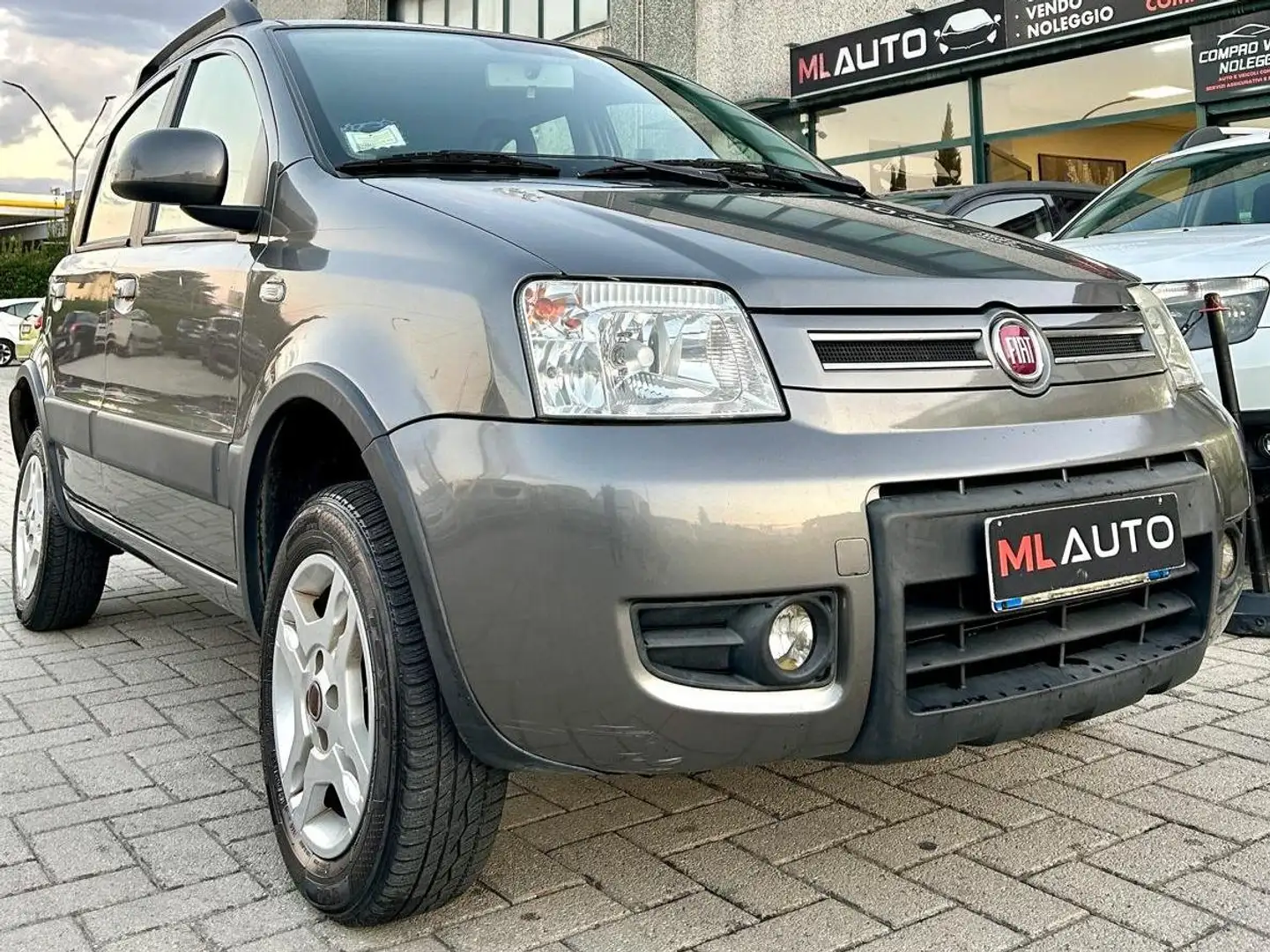 Fiat Panda Panda II 2003 1.3 mjt 16v Climbing 4x4 75cv my12 Grigio - 2