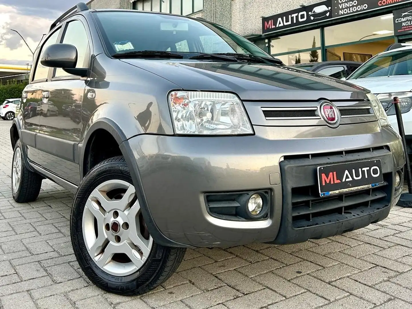 Fiat Panda Panda II 2003 1.3 mjt 16v Climbing 4x4 75cv my12 Grigio - 1