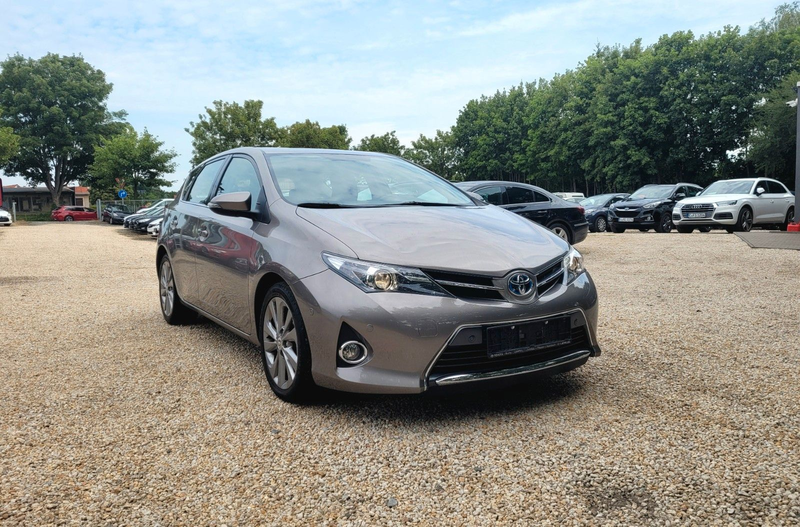 Toyota Auris Hybrid Start Edition*R-Cam*Klima*SZH*8xLMF — photo 8