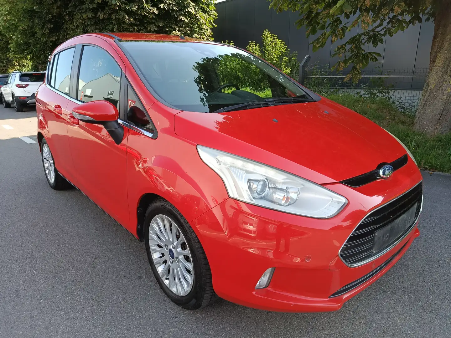 Ford B-Max 1.0 EcoBoost Titanium Rood - 2