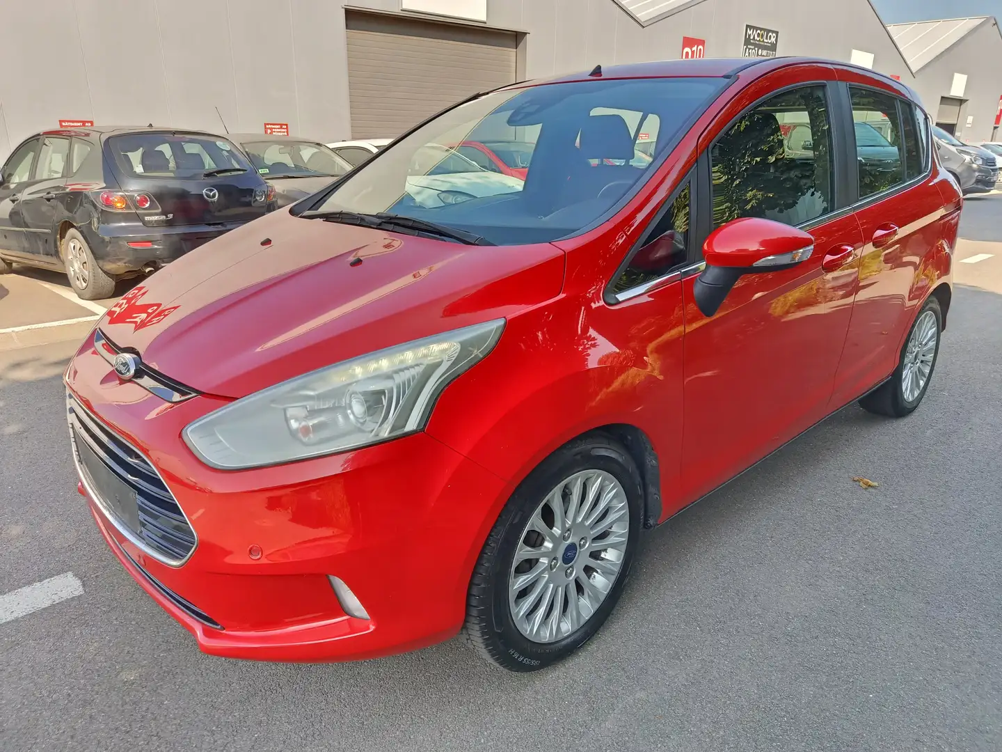 Ford B-Max 1.0 EcoBoost Titanium Rood - 1