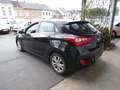 Hyundai i30 1.6 CRDi 110cv noir 05/13 Airco Cruise Capteurs CD Noir - thumbnail 5