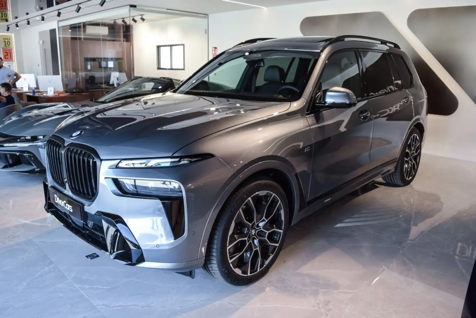 BMW X7 xDrive 40dA M Sport Pro Gris - 2