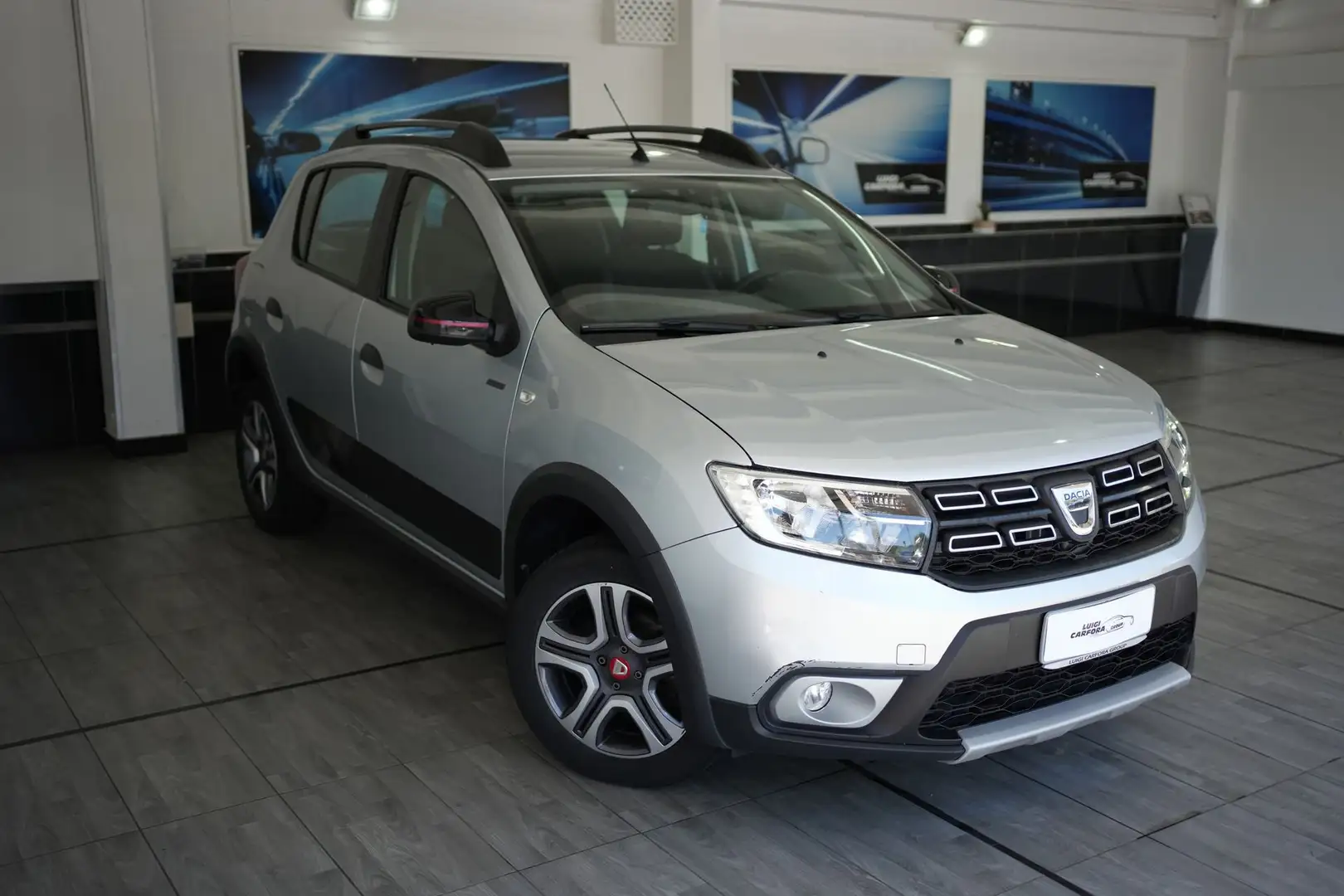 Dacia Sandero 2ª serie Stepway 1.5 Blue dCi 95 CV Techroad Grigio - 2