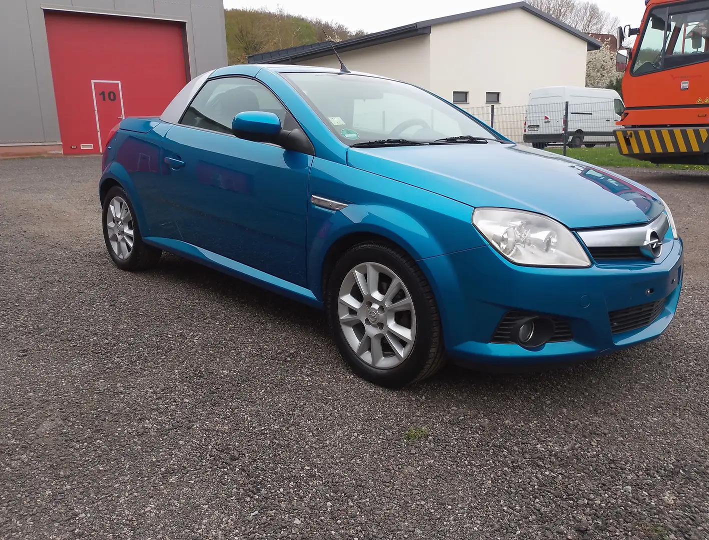 Opel Tigra Cabrio Sport TÜV+Steuerkette NEU Blue - 1
