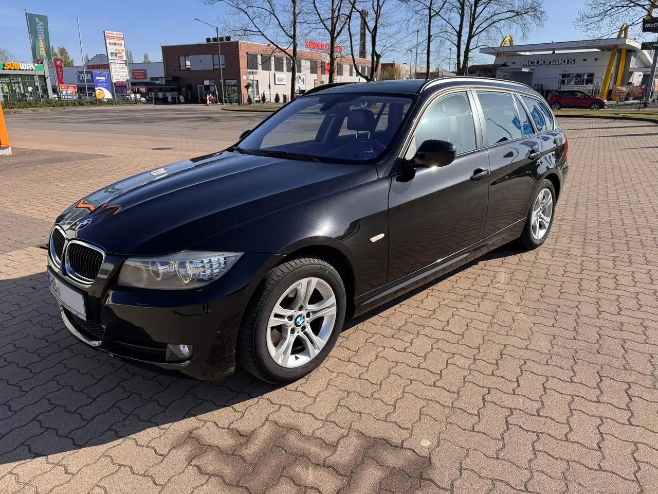 BMW 320