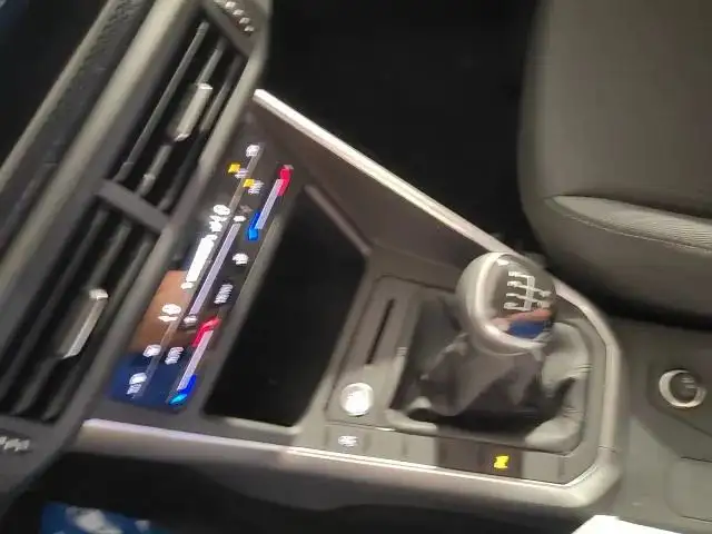 Volkswagen Taigo view 15