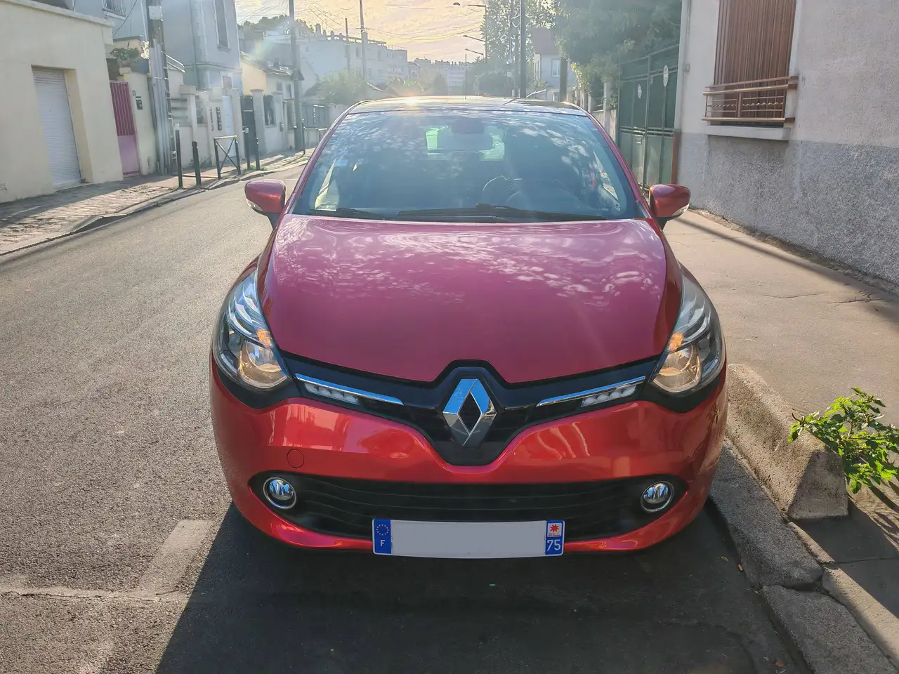 Renault Clio Citadine 5 portes — photo 7
