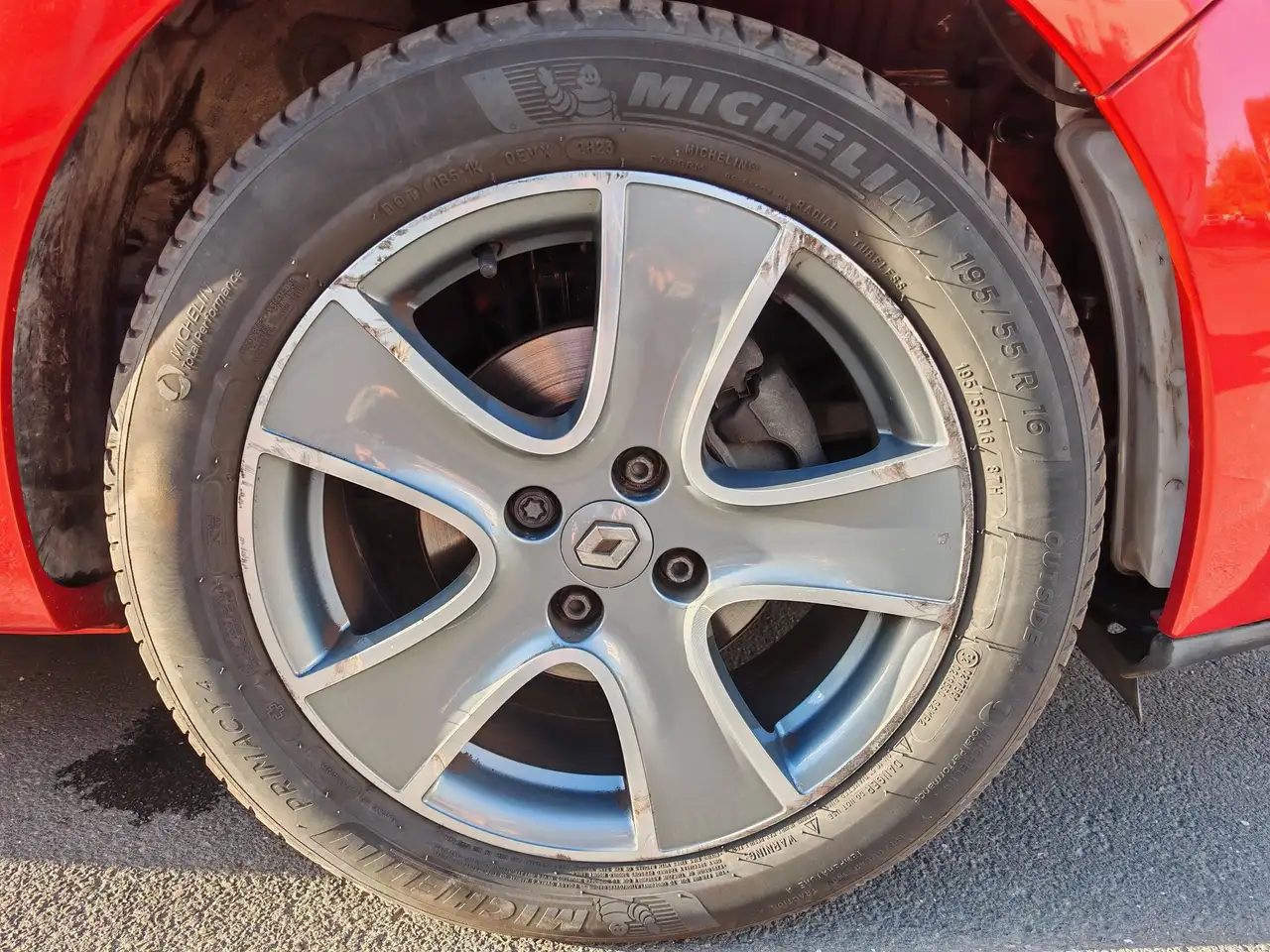 Renault Clio Citadine 5 portes — photo 23