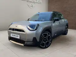 MINI SE 218ch Favoured