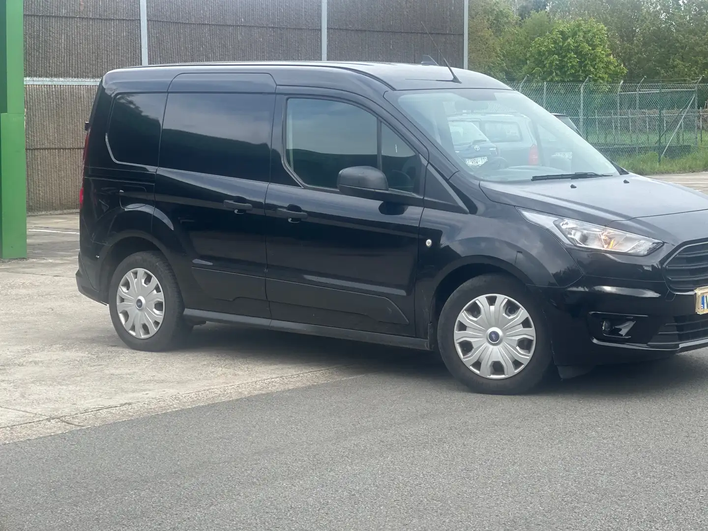 Ford Transit Connect 1.5 D Connect Automaat-Trekhaak-Clima-33000km-Full crna - 2