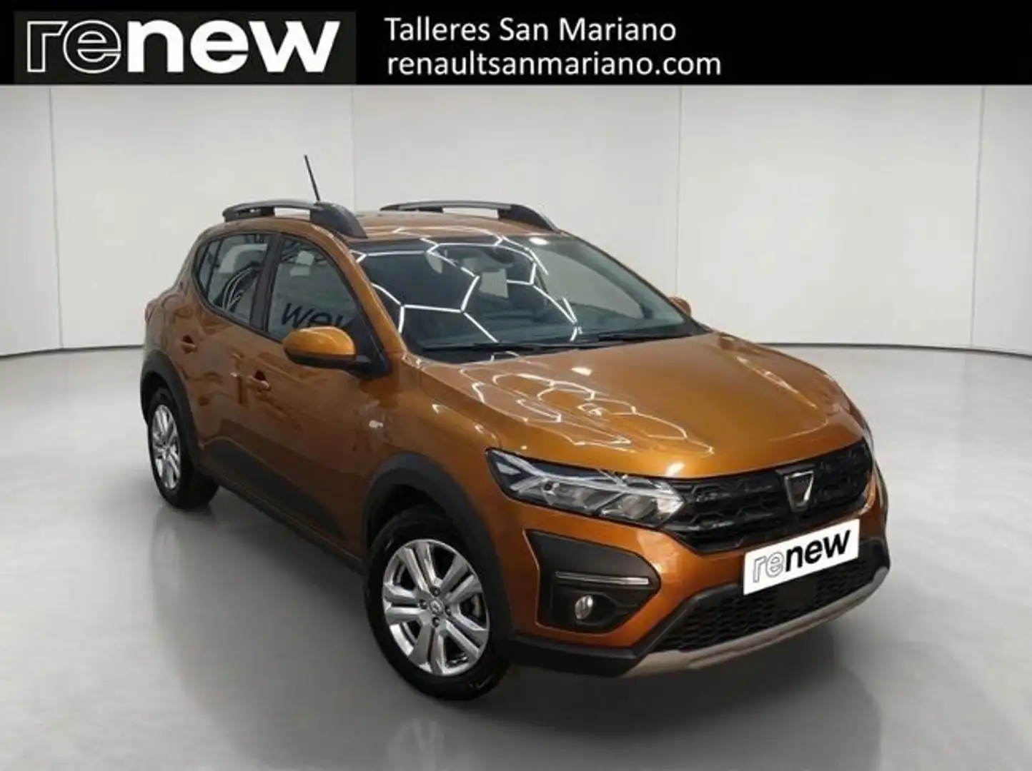 Dacia Sandero Stepway TCe Comfort 67kW Naranja - 2