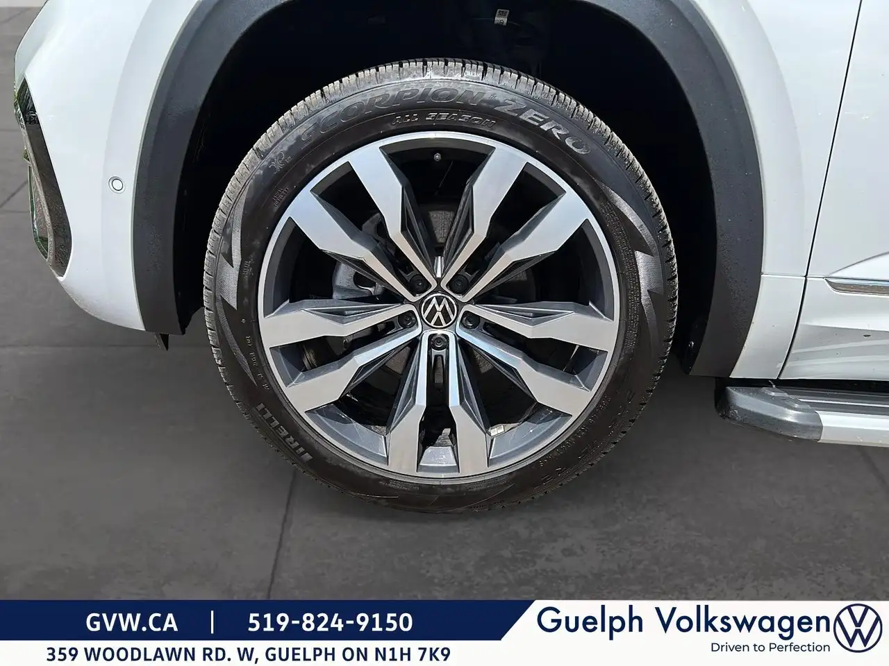 Volkswagen Atlas снимка Volkswagen Atlas