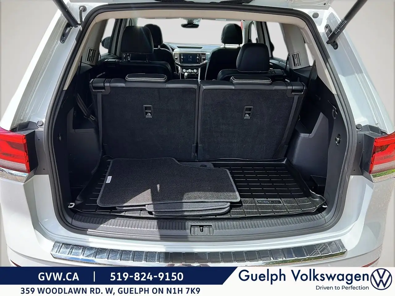 Volkswagen Atlas снимка Volkswagen Atlas