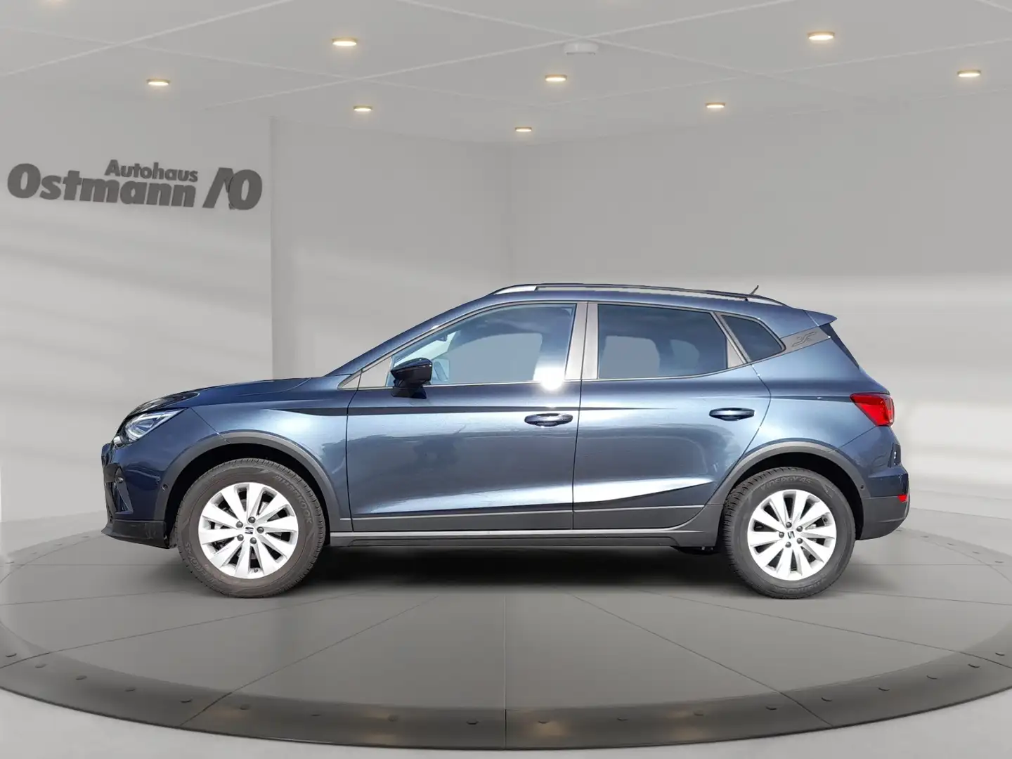SEAT Arona 1.0 TSI Style ACC RFK SHZ KeyLess Grigio - 2