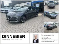 Ford Focus Titanium Vignale Matrix+HeadUp+Kamera