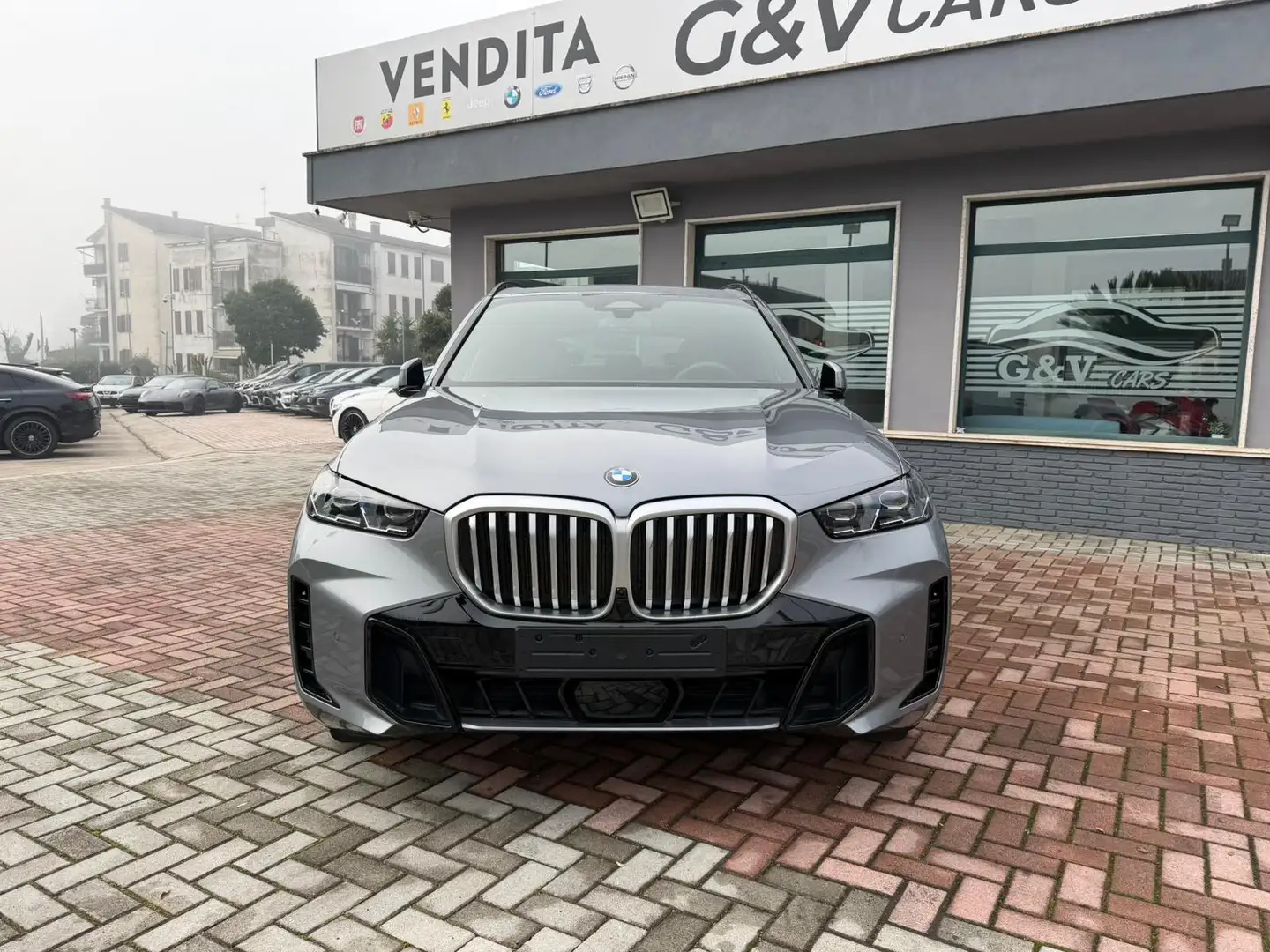 BMW X5 ACCONTO €31.850 NOLEGGIO RISCATTO NOSCORING Gris - 2