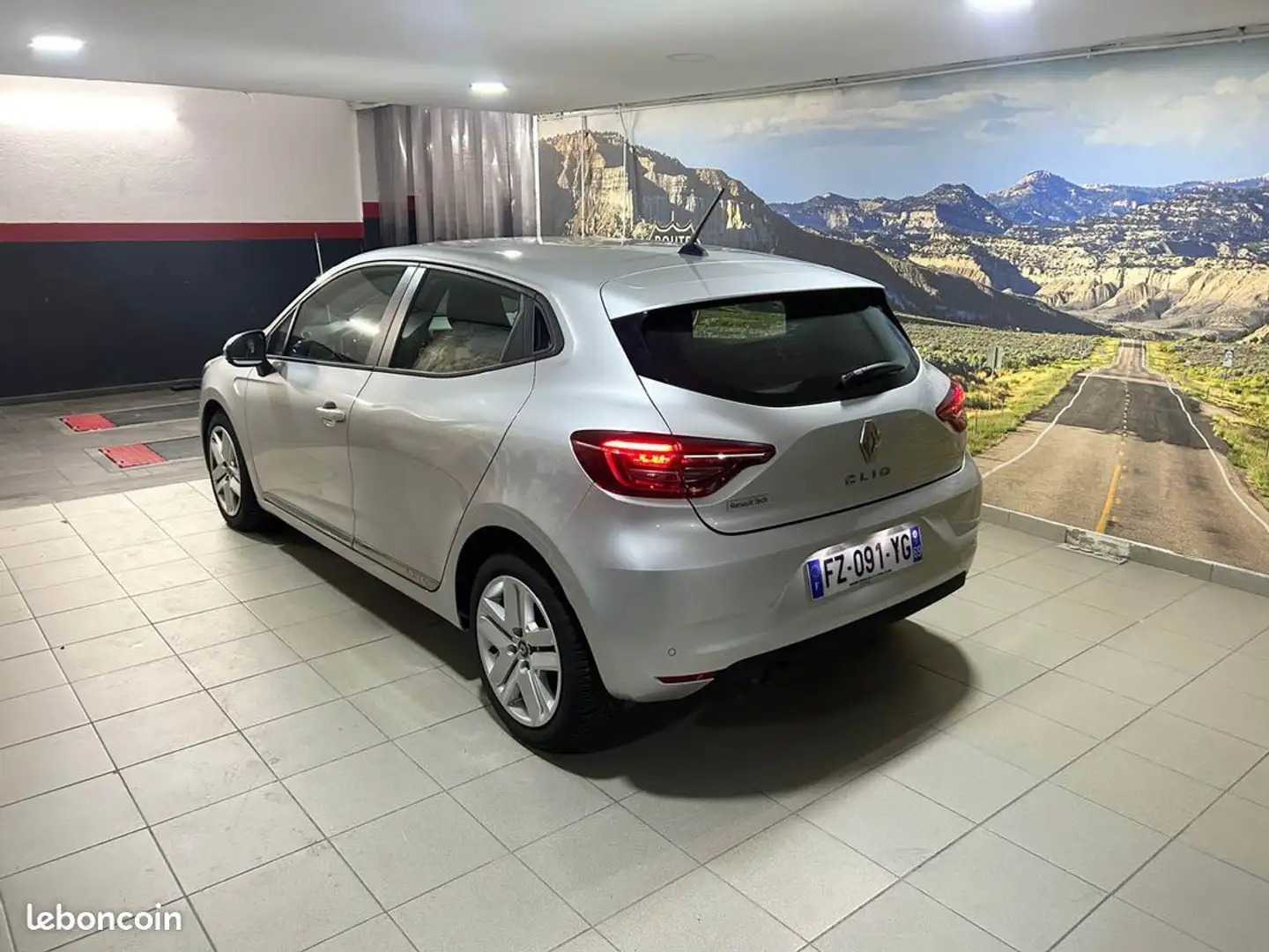 Renault Clio 1.0 tce 90ch zen -21 2021 Gris - 2