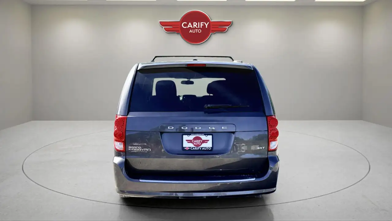 Dodge Grand Caravan photo Dodge Grand Caravan