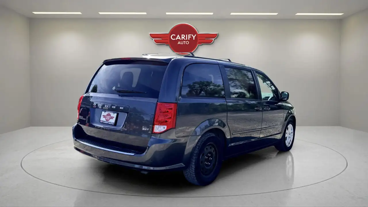 Dodge Grand Caravan photo Dodge Grand Caravan