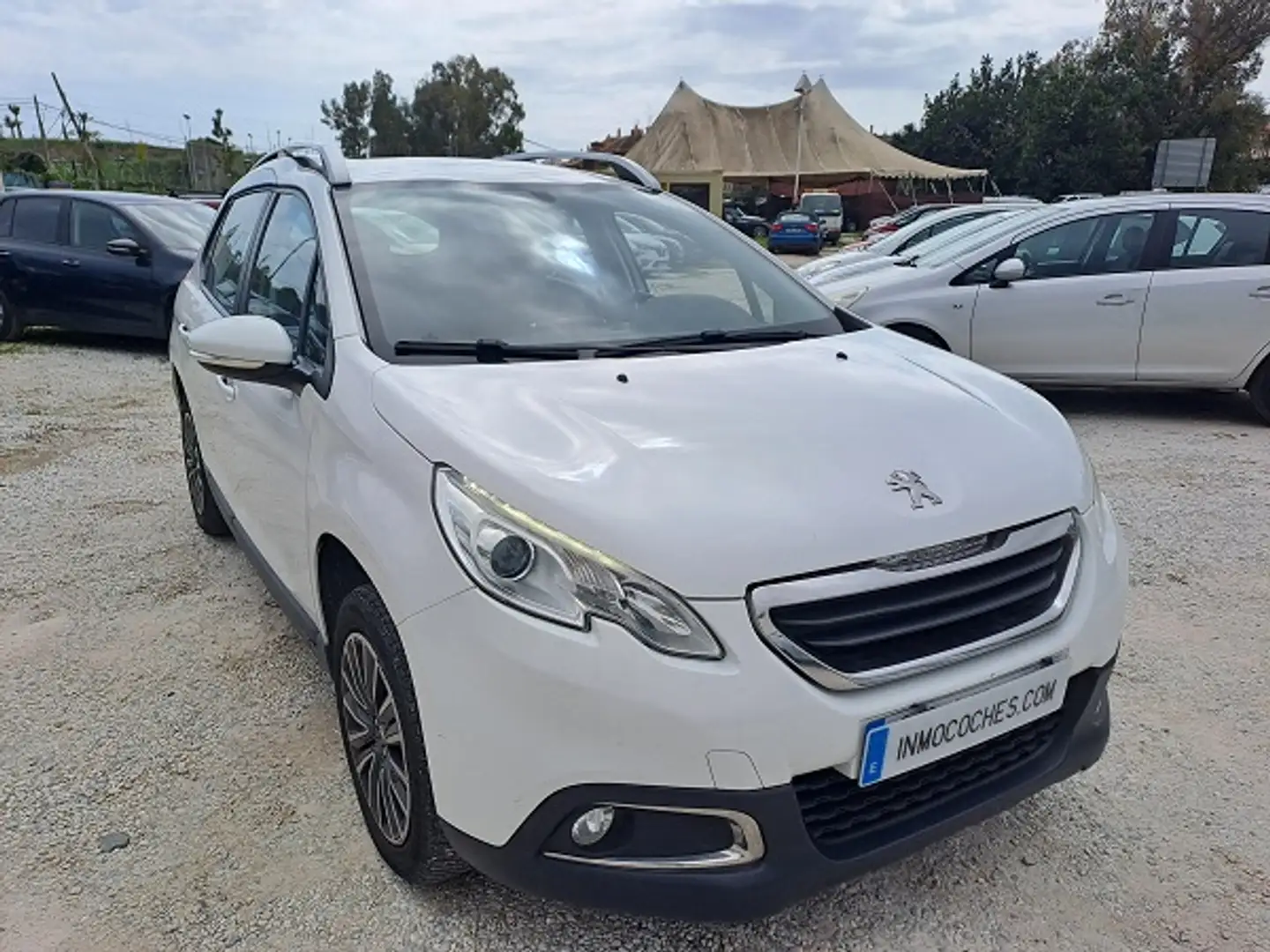 Peugeot 2008 1.2 PureTech Access 82 Blanco - 1