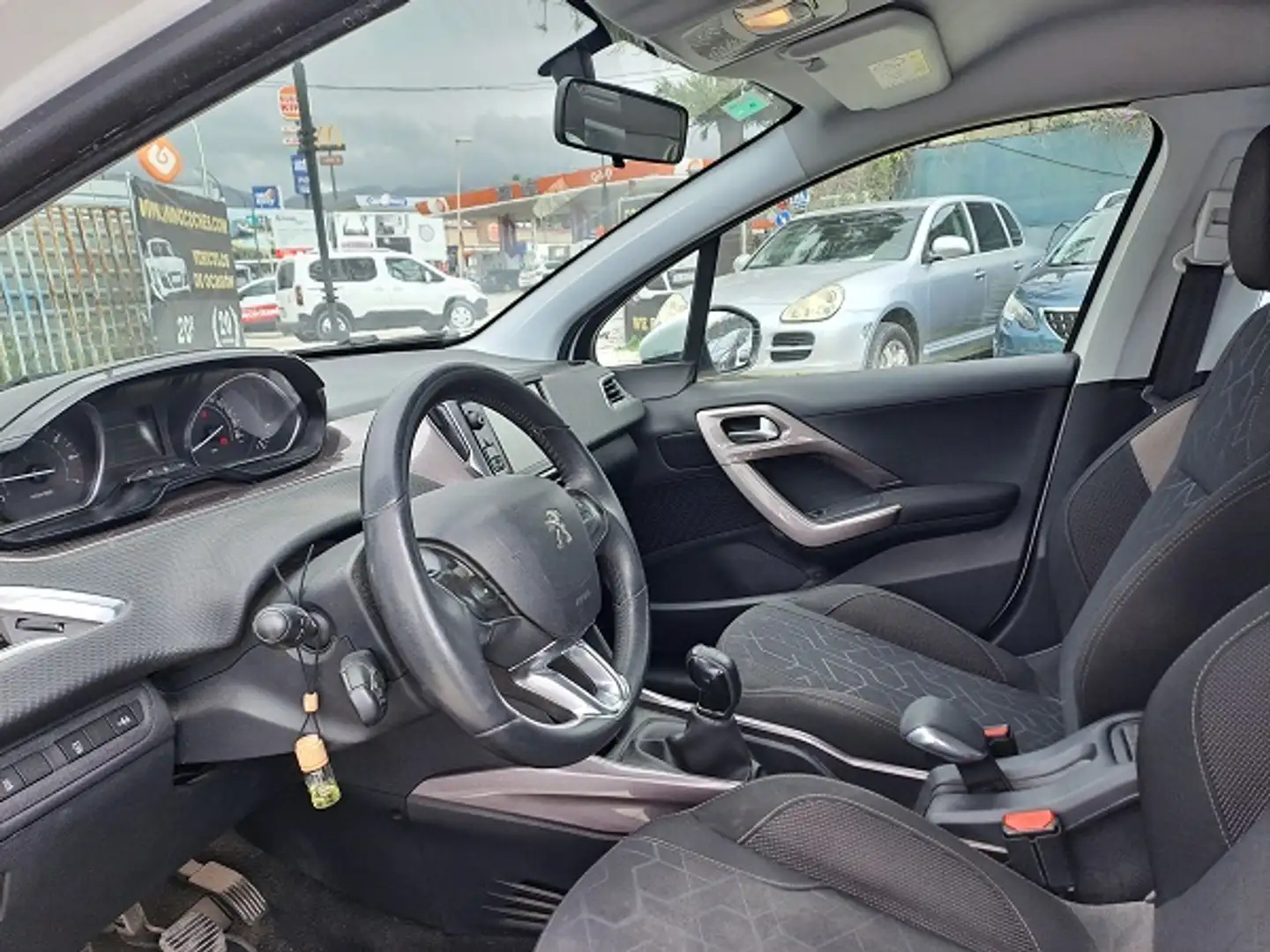 Peugeot 2008 1.2 PureTech Access 82 Blanco - 2