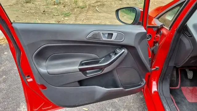 Ford Fiesta view 7