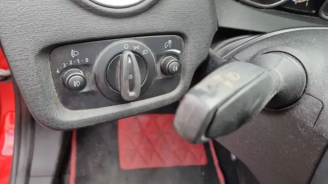 Ford Fiesta view 13