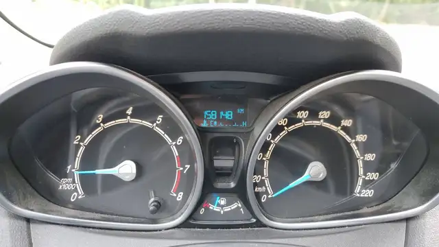 Ford Fiesta view 12