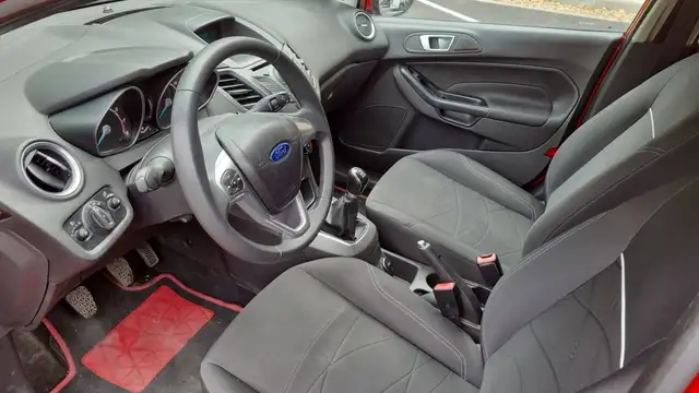 Ford Fiesta view 8