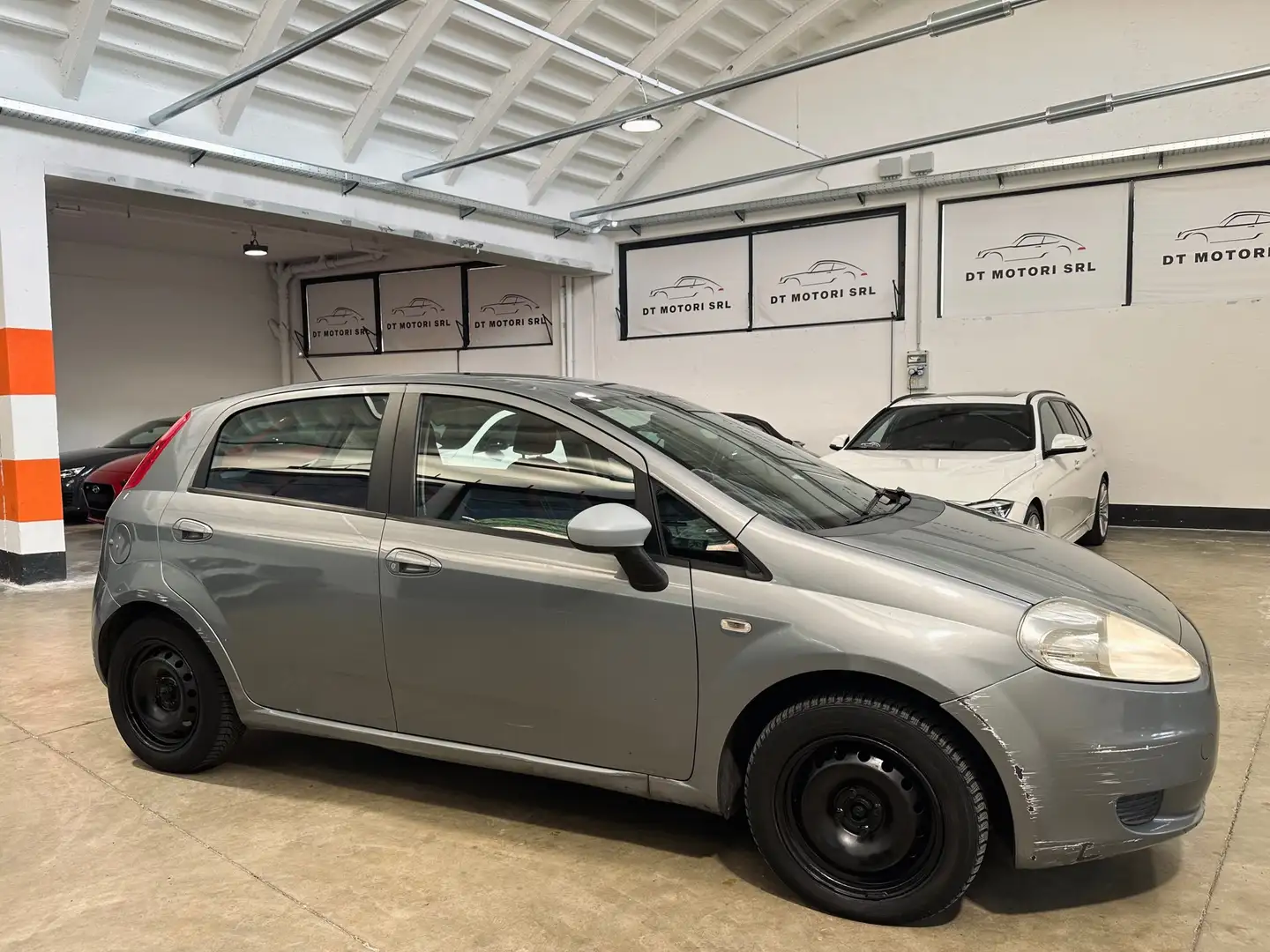 Fiat Grande Punto 1.2 5 porte CLIMATIZZATORE Grigio - 1