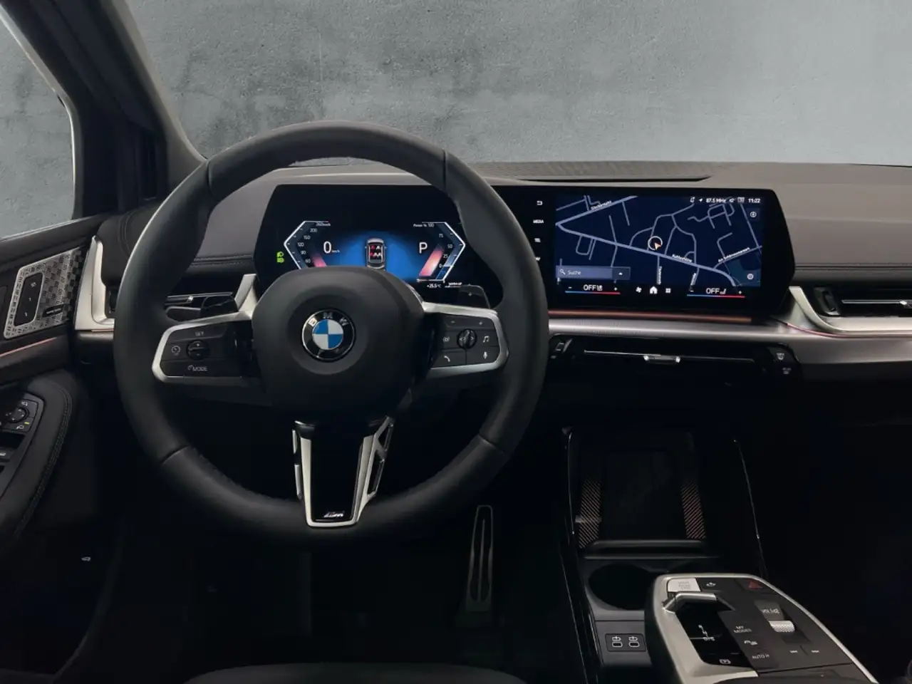 BMW 220 Active Tourer i M Sport LMR 17'' AD AHK-klappbar E 10