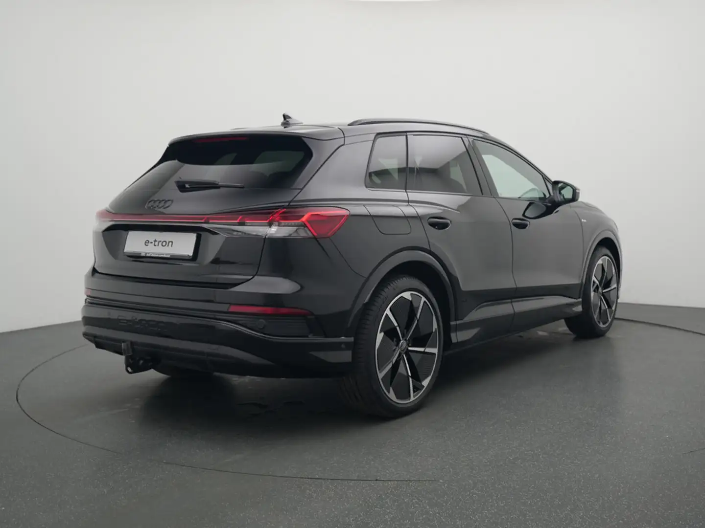 Audi Q4 e-tron VIRT KAM360° PDC MEMORY SHZ KLIMA AHK Grau - 2
