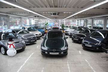 100 Lim. *Automatik/Klimaauto./SHZ*