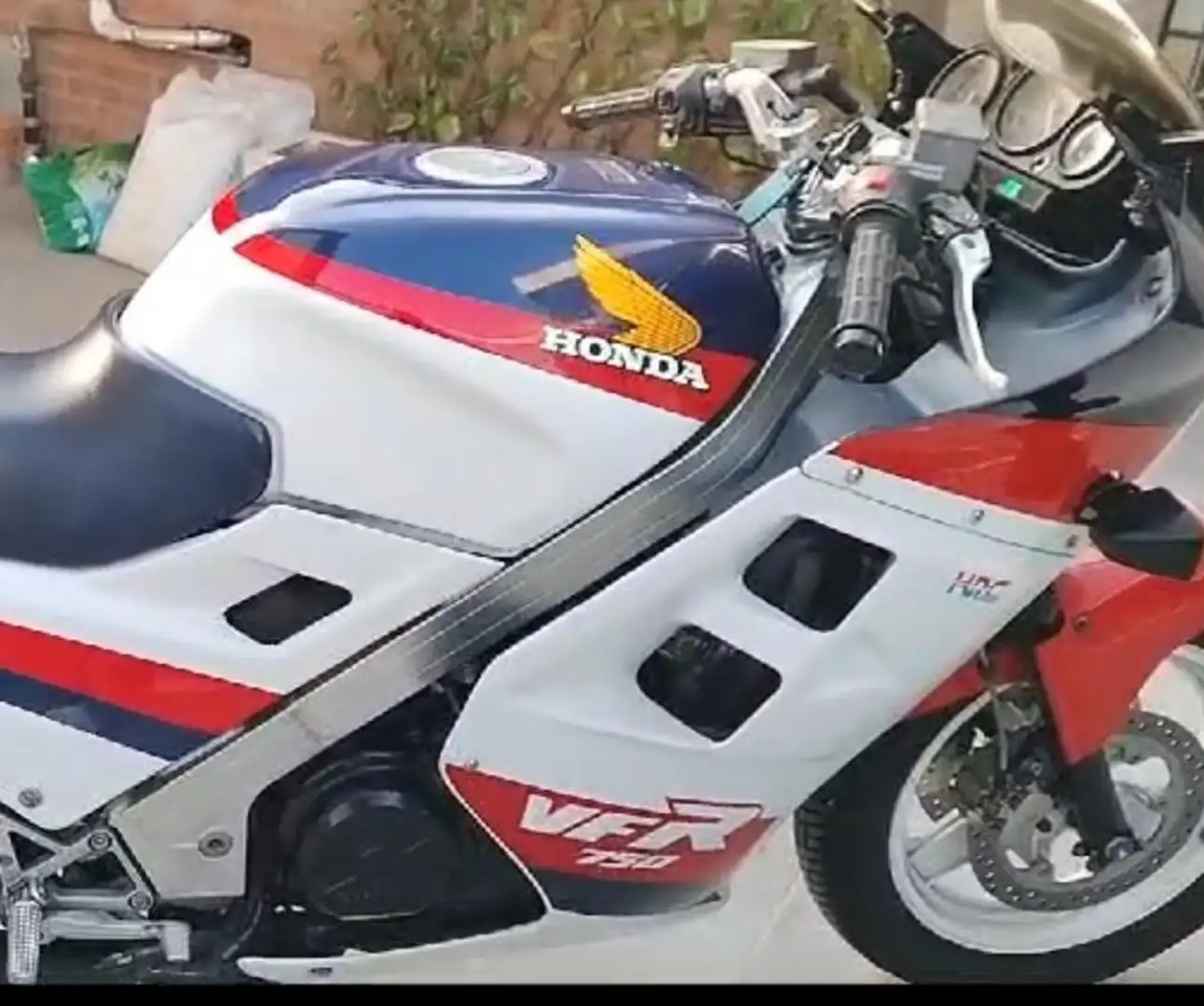 Honda VFR 750 Interceptor Wit - 2