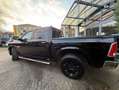 Dodge RAM 1500 5,7 HEMI 4+4 LARAMIE Schwarz - thumbnail 2