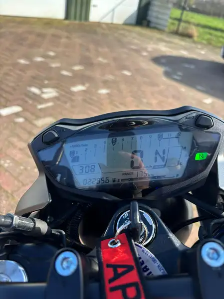 Suzuki SV 650 - foto 3