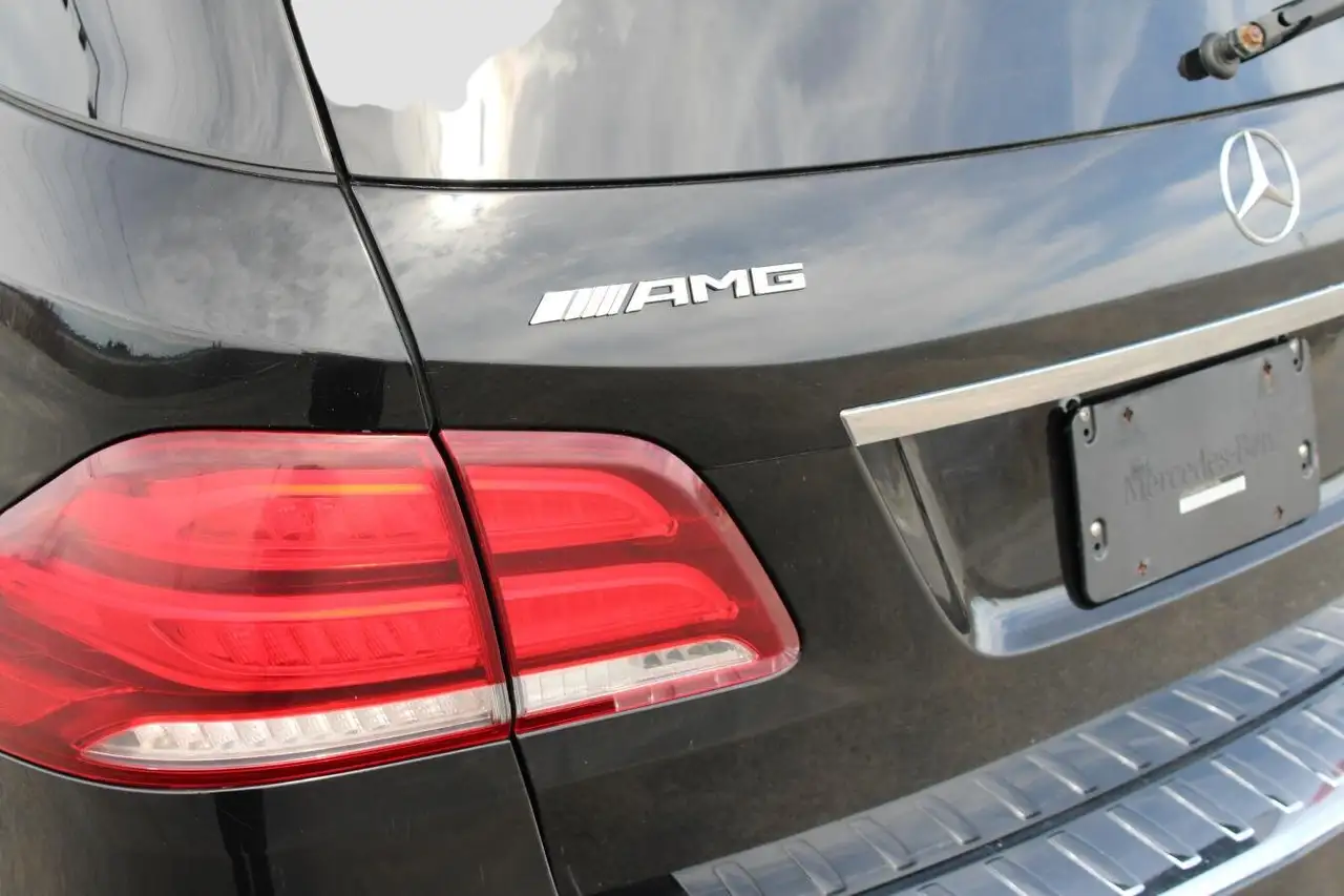 Mercedes-Benz GLE снимка Mercedes-Benz GLE