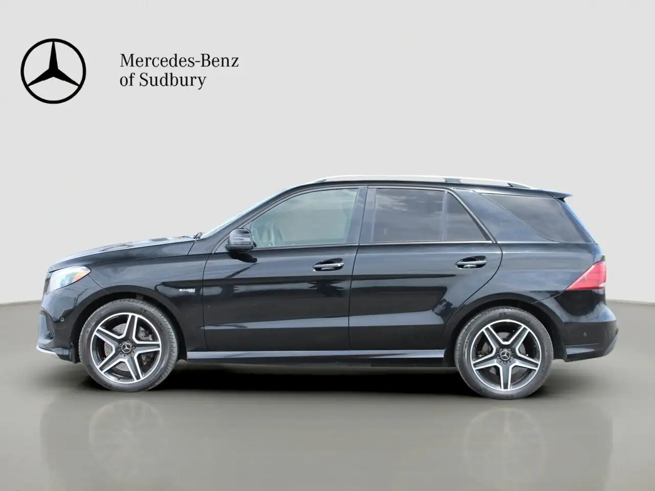 Mercedes-Benz GLE снимка Mercedes-Benz GLE