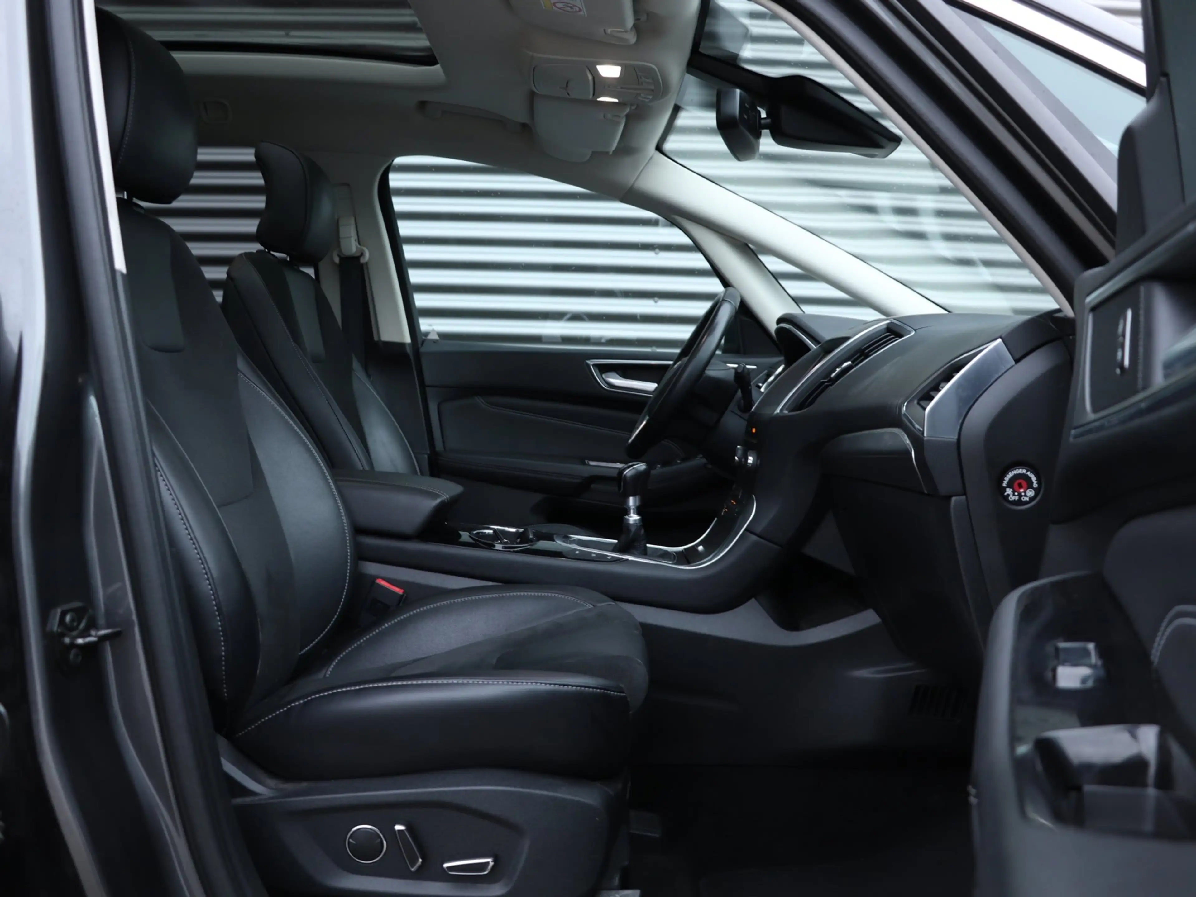Ford S-Max 1.5 EcoBoost Titanium *Zie omschrijving* — photo 8