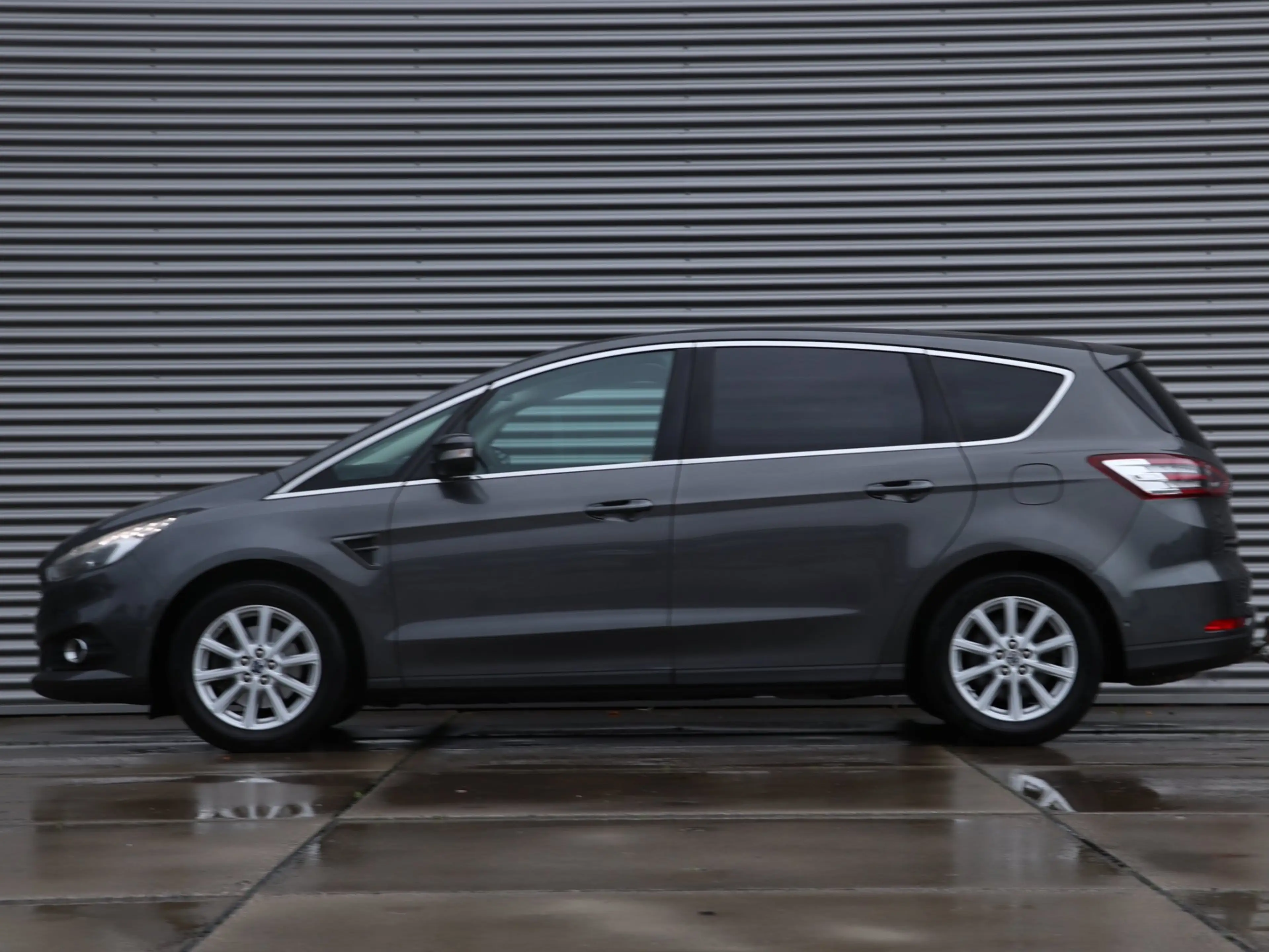 Ford S-Max 1.5 EcoBoost Titanium *Zie omschrijving* — photo 4