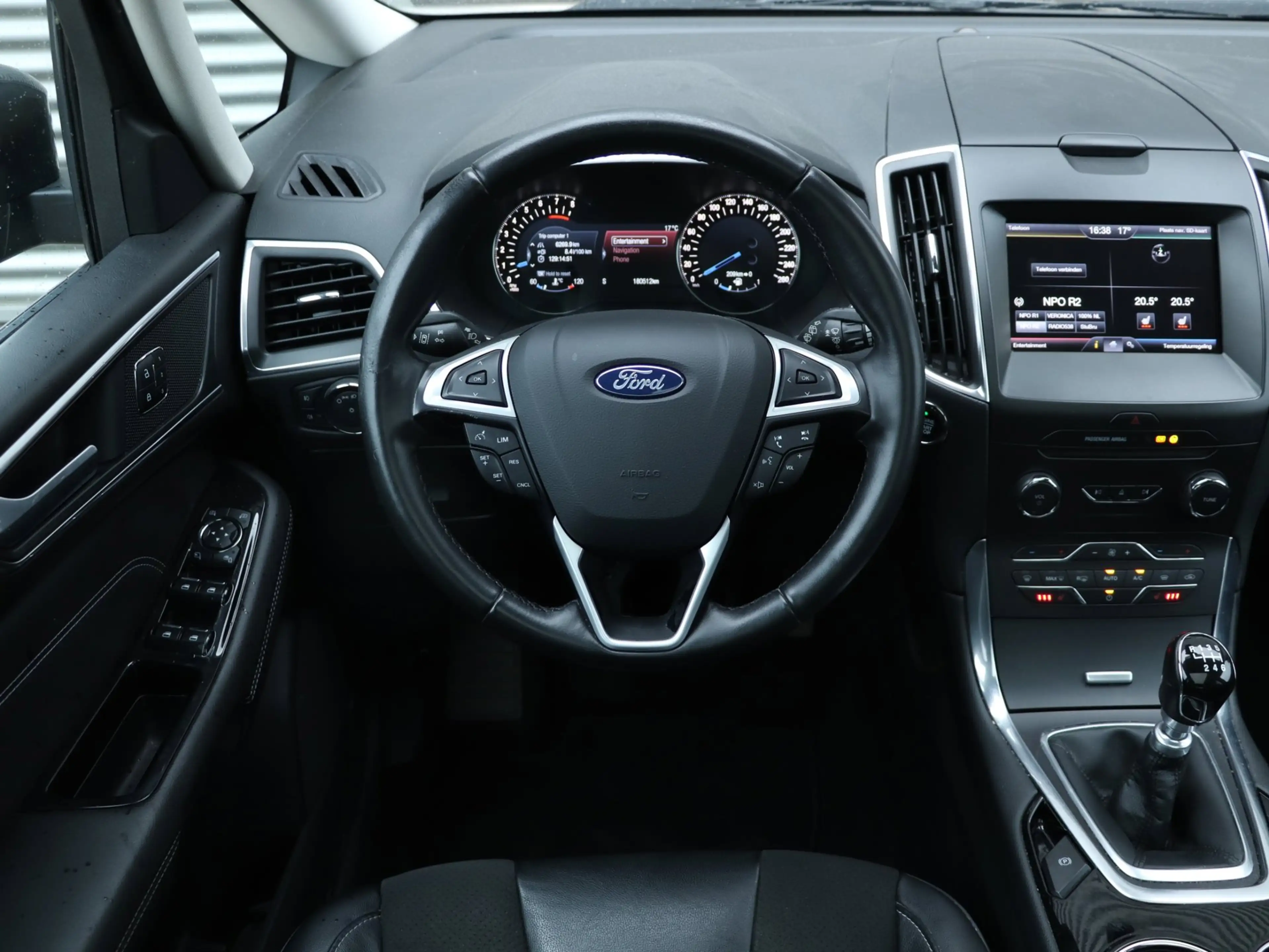 Ford S-Max 1.5 EcoBoost Titanium *Zie omschrijving* — photo 13