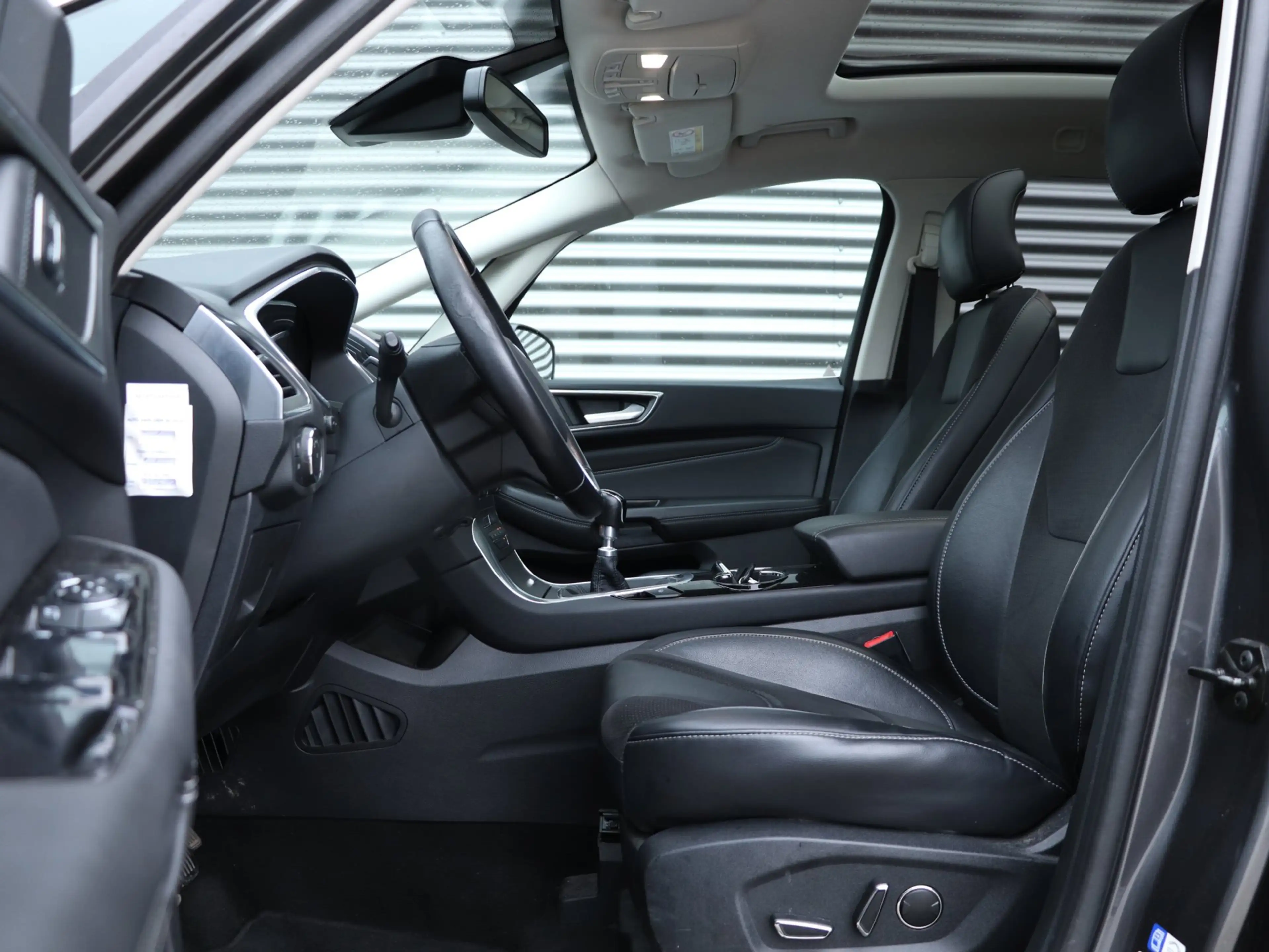 Ford S-Max 1.5 EcoBoost Titanium *Zie omschrijving* — photo 5