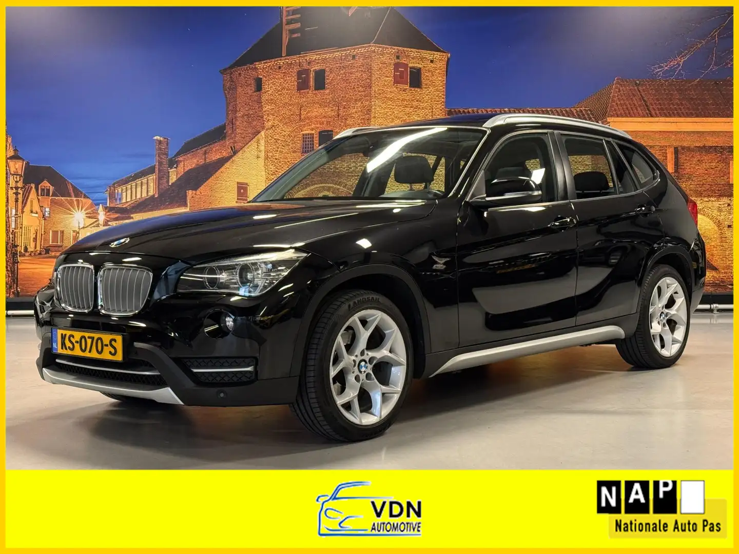 BMW X1 XDrive20d High Exe Automaat Leer Panodak Xenon Nero - 1