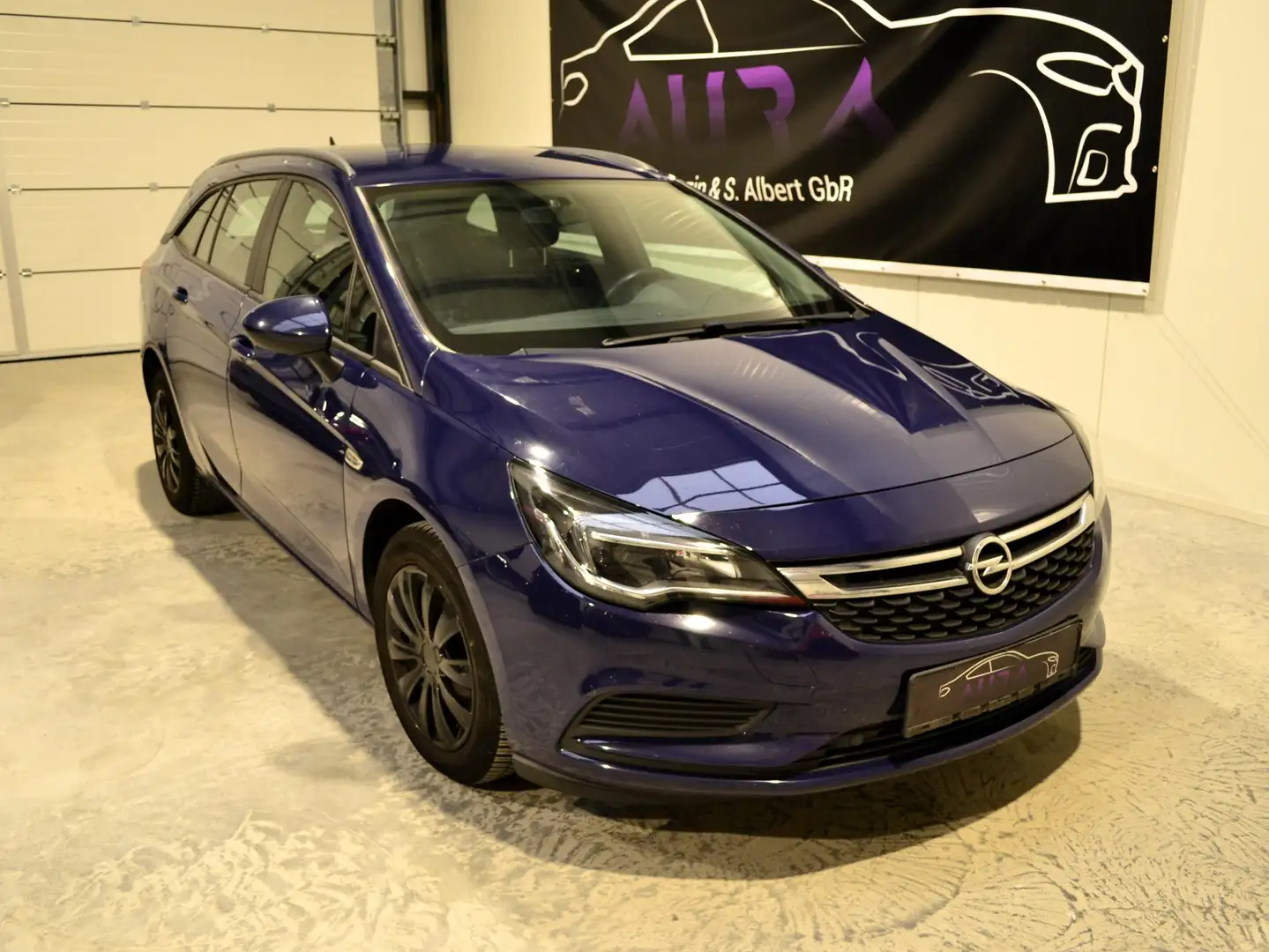 Opel Astra Edition | K Sports Tourer Edition | 3.Hd. Blau - 1