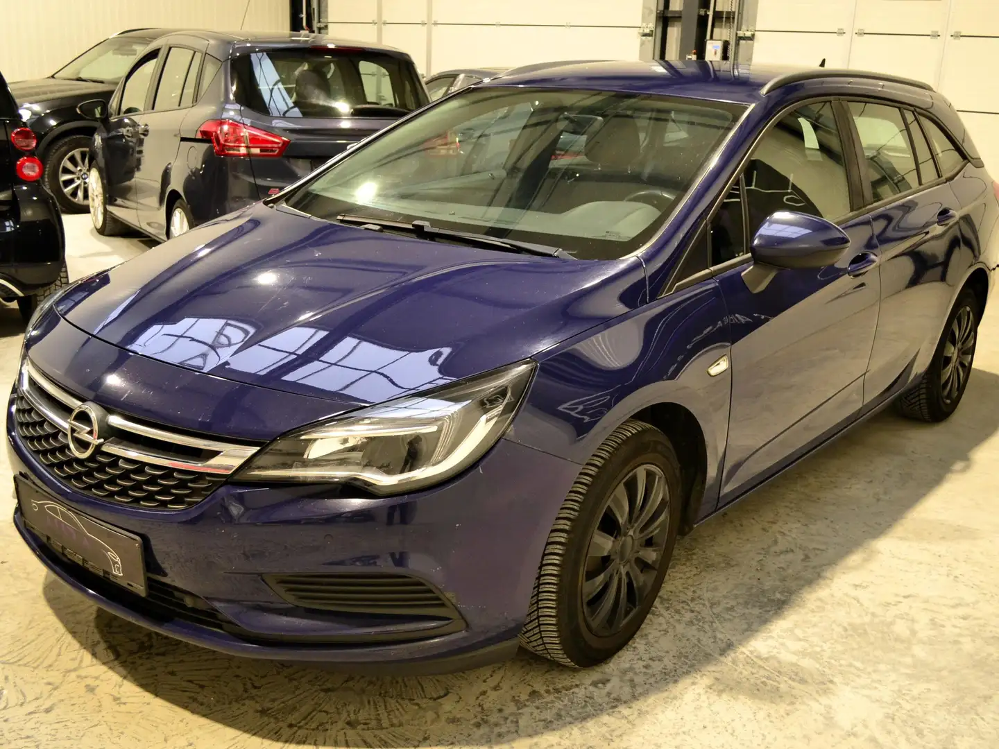 Opel Astra Edition | K Sports Tourer Edition | 3.Hd. Blau - 2